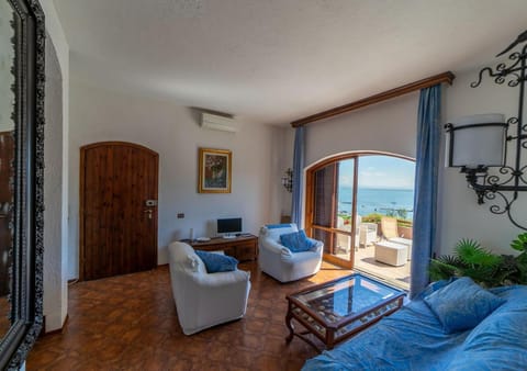 Super Terrace House in Porto Santo Stefano