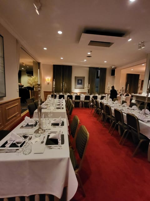 Banquet/Function facilities