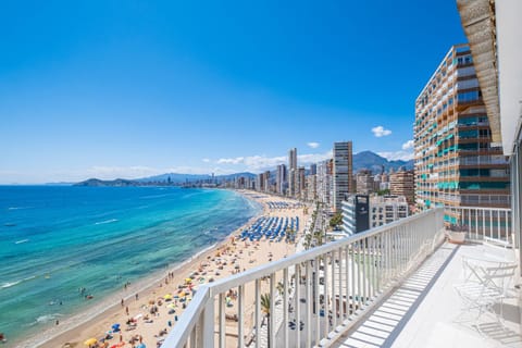Property building, Nearby landmark, Off site, Day, Neighbourhood, Natural landscape, View (from property/room), Balcony/Terrace, Beach, City view, Mountain view, Sea view