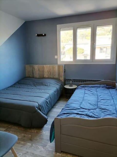 Appartement à proximité des plages et commerces Apartment in Le Lavandou