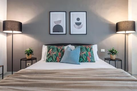 Marble - a pochi passi dal centro e dalla stazione Apartment in Siena