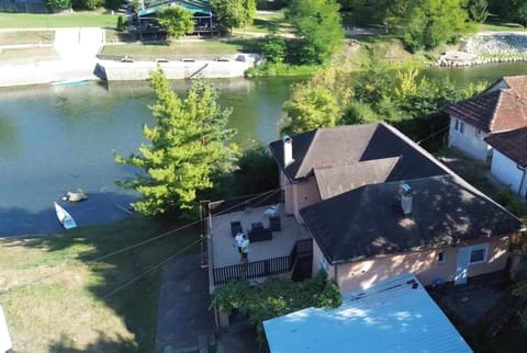 Riverside Panorama Apartment 2 near City Center Brko 2 Apartment in Federation of Bosnia and Herzegovina