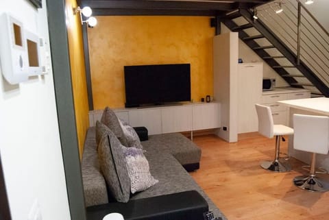 Mo&Vi - Elegante Loft - Vicino F1-San Gerardo-Parco Monza House in Monza