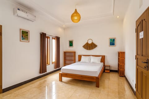 NOMAD Tropical Hotel Canggu Bed and Breakfast in North Kuta