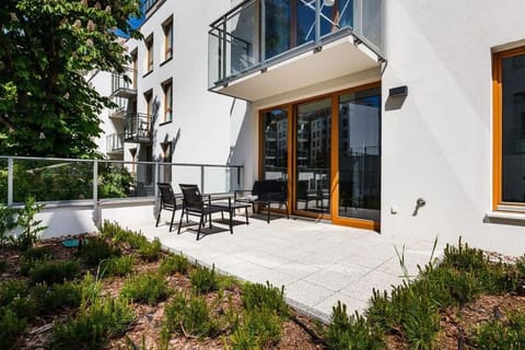 Garnizon Roberta z tarasem Apartment in Gdansk