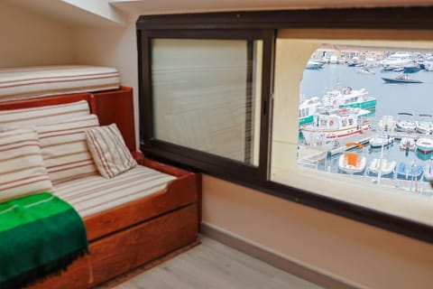 View (from property/room), Living room, Photo of the whole room, Decorative detail, On site