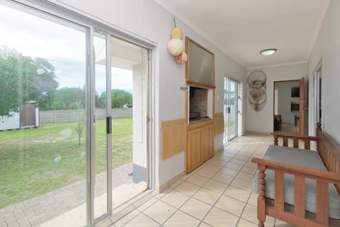 Protea 9 in Struisbaai House in Western Cape