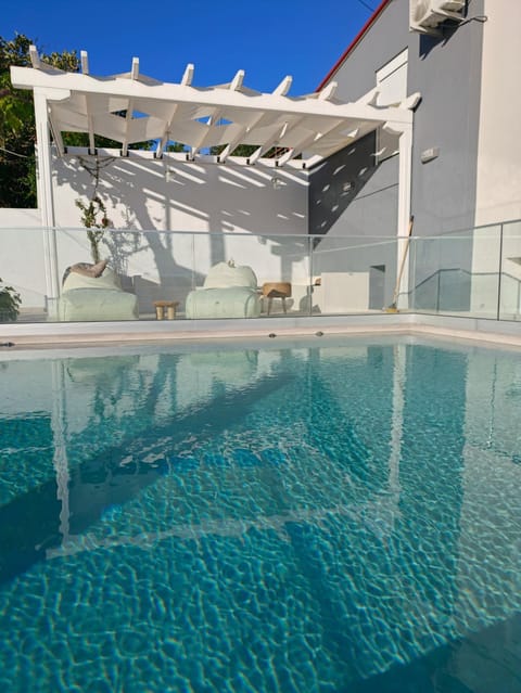 Day, Pool view, Swimming pool, sunbed
