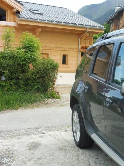 demi chalet Les Contamines Le Virolet Apartment in Les Contamines-Montjoie