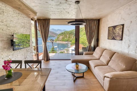 Apartmani Nikic -Tivat Apartment in Kotor Municipality