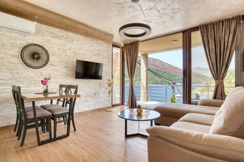 Apartmani Nikic -Tivat Apartment in Kotor Municipality