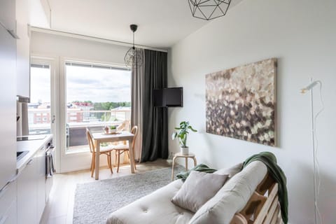 TV and multimedia, Living room, Photo of the whole room, Seating area, Dining area