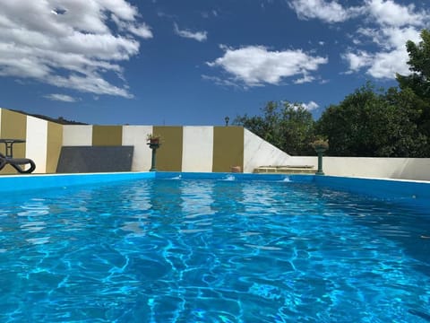 Day, Pool view, Swimming pool, Swimming pool, sunbed