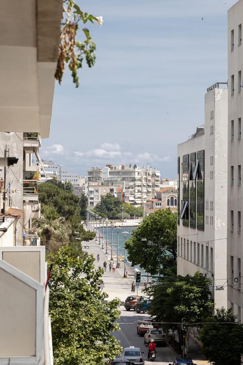 Nearby landmark, Sea view, Location