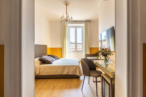 Bed, Bedroom