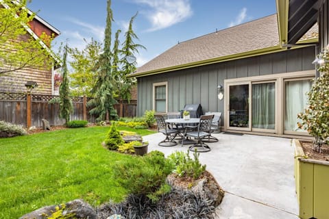 Neighborhood Nest home House in Hood River