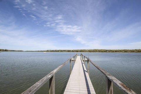 Ocean Views New A C Dog Welcome House in Orleans