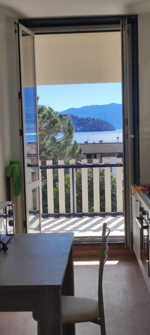 Terrazza Silvio beautiful Lake view Apartment in Domaso