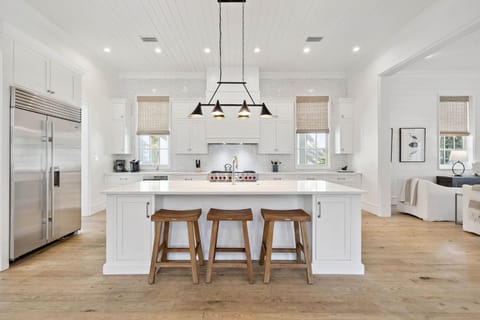 Located Across from Camp WaterColor - Luxurious 5BR 7BTH Home Golf Cart home House in Seagrove Beach