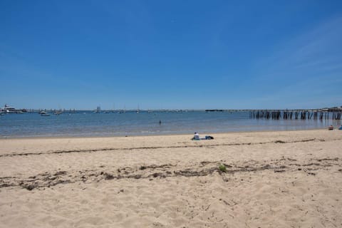 NEW AC 1 Bedroom w Private Deck & Patio House in Provincetown