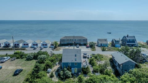 Walk to Water-Dazzling Sunsets on the Bay House in North Truro