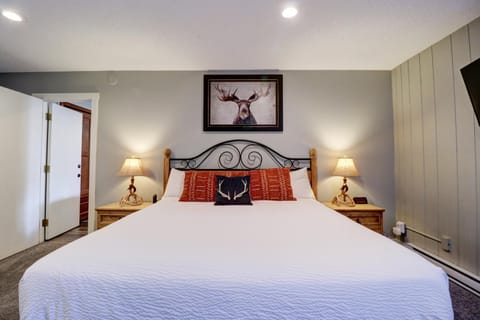 CM325 Copper Mtn Inn condo Apartment in Copper Mountain