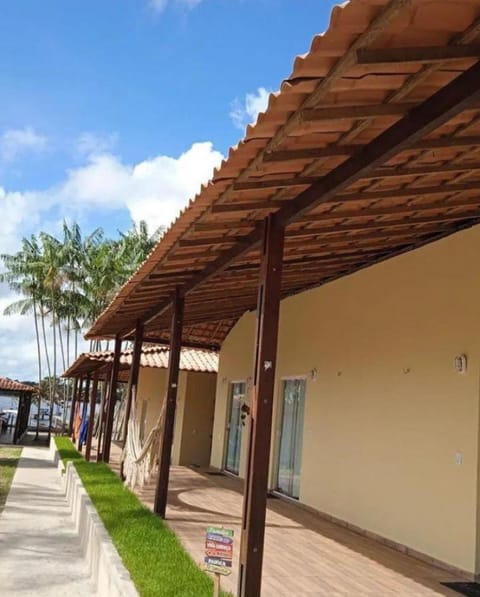 Property building, Garden, Balcony/Terrace