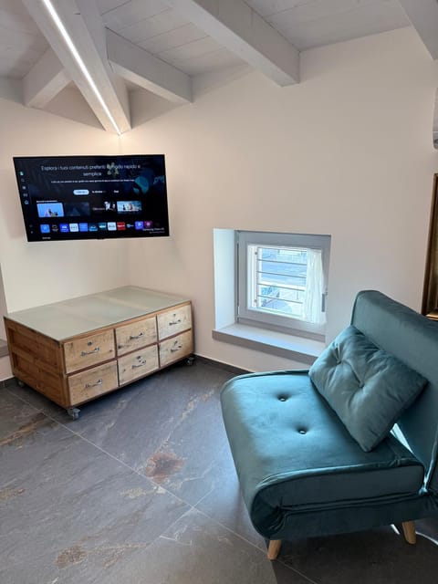 Absentia 1763 Garda Boutique Home - Lake front Apartment in Brenzone sul Garda