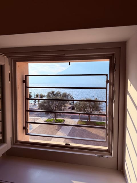 Absentia 1763 Garda Boutique Home - Lake front Apartment in Brenzone sul Garda