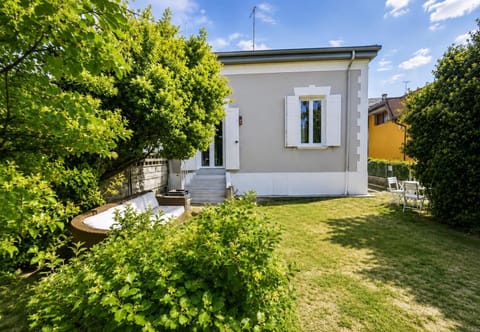 Property building, Garden