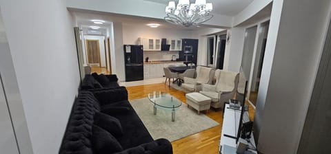 Mr.-Legend's Penthouse Villa in Skopje