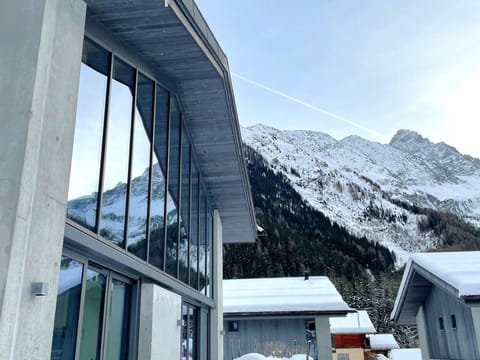 Chalet contemporain 5* à Argentière avec sauna et cheminée - FR-1-343-243 Chalet in Chamonix