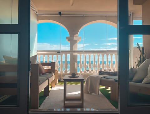 Patio, Day, Natural landscape, View (from property/room), Balcony/Terrace, Living room, Sea view