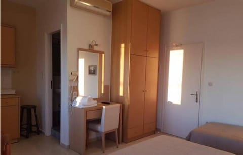 Studio Olga & Danae with panoramic view in Pilos Apartment in Messenia