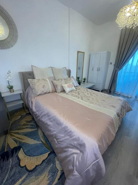 Diamond Tower Marina Apartment Apartment in Dubai