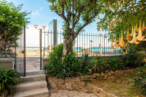 View (from property/room), Garden view, Sea view, Sea view, Inner courtyard view