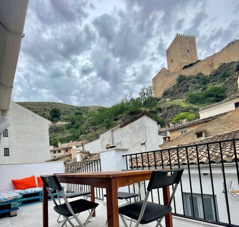 View (from property/room), Balcony/Terrace