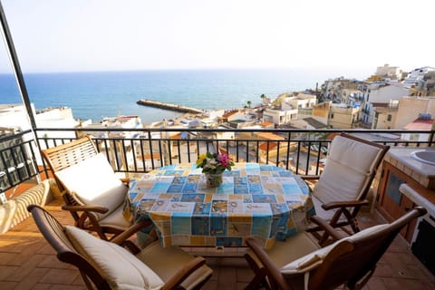 Balcony/Terrace, Dining area, Sea view