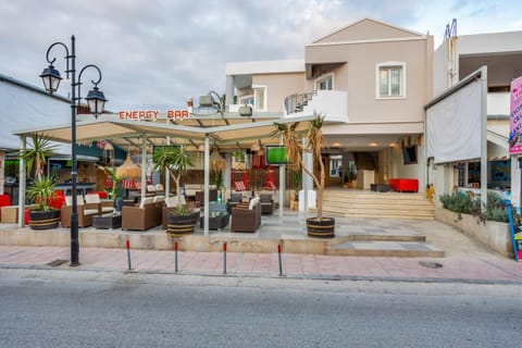 Property building, Area and facilities