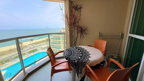 View (from property/room), Balcony/Terrace, Pool view, Sea view, Swimming pool, sunbed