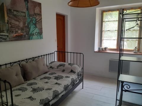 Les chênes blancs Apartment in Auvergne-Rhône-Alpes