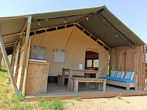Le Lodge du Hibou Luxury tent in Bourgogne-Franche-Comté