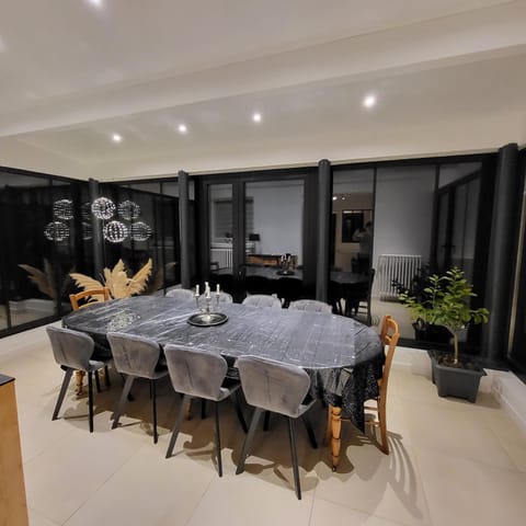 Élégance et confort à Chartres Villa in Chartres