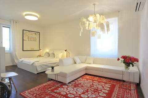 Bed, Living room, Seating area