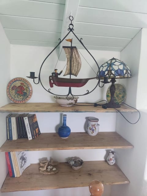 ELVINA Karavas House in Islands