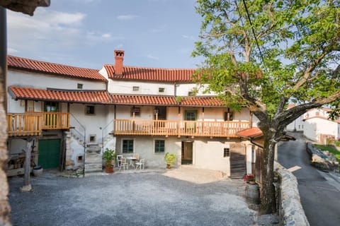 Inner courtyard view