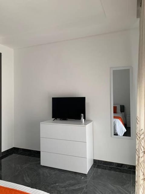 Central, Fully Equipped Modern Apartment - 2 Apartment in Saint Paul's Bay