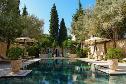 Garden, Garden view, Pool view, Swimming pool, sunbed
