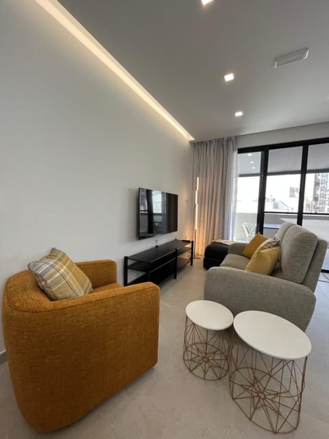 Communal lounge/ TV room, Seating area, Evening entertainment