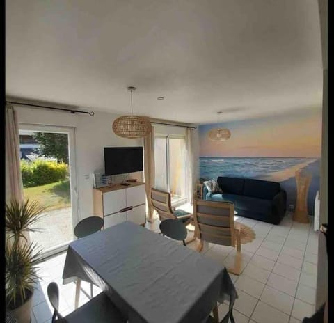 Jolie maison avec jardin House in Honfleur